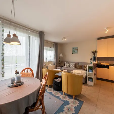 Charming Waterside Getaway * Nieuport