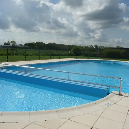 Lejlighed Charming Waterside Getaway