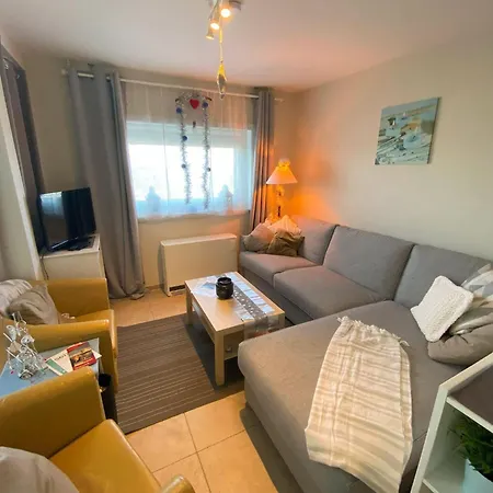 Apartment Cozy With A View Of The Canal *
